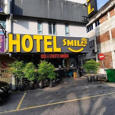 Smile Hotel Petaling Jaya Ss2 Экстерьер фото