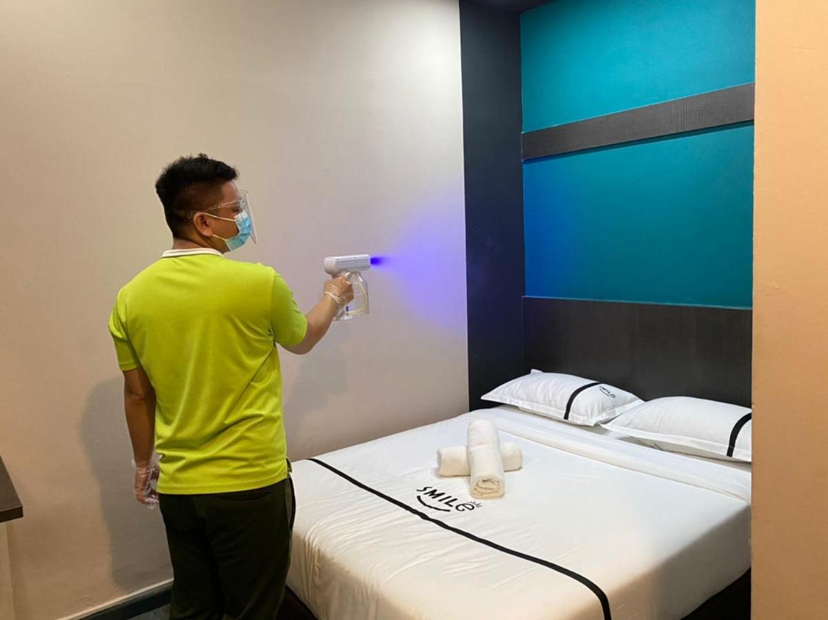 Smile Hotel Petaling Jaya Ss2 Экстерьер фото